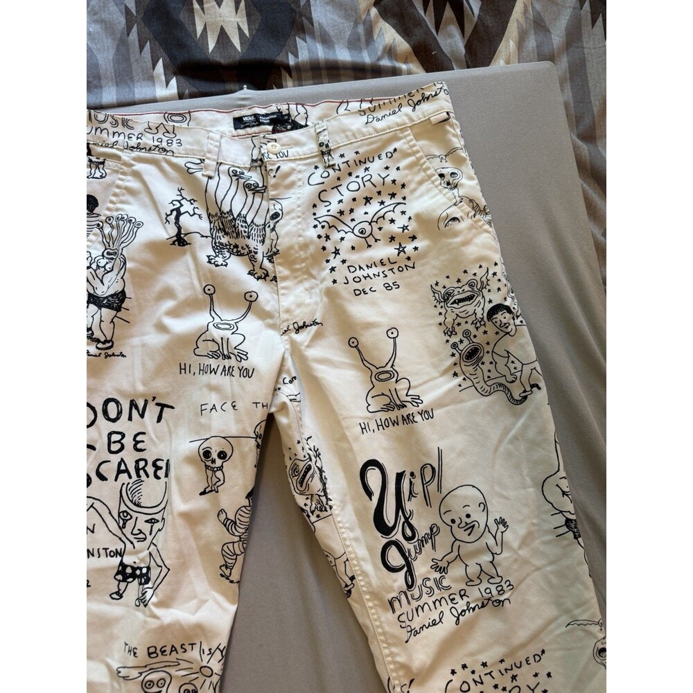 Vans Daniel Johnston Chino Pants Mens 36x31.5 Off White Graphic Loose Fit Skate - Picture 10 of 12